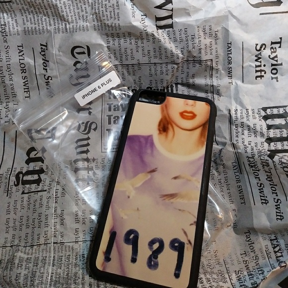 Taylor Swift iPhone 6+ Case - Picture 2 of 3